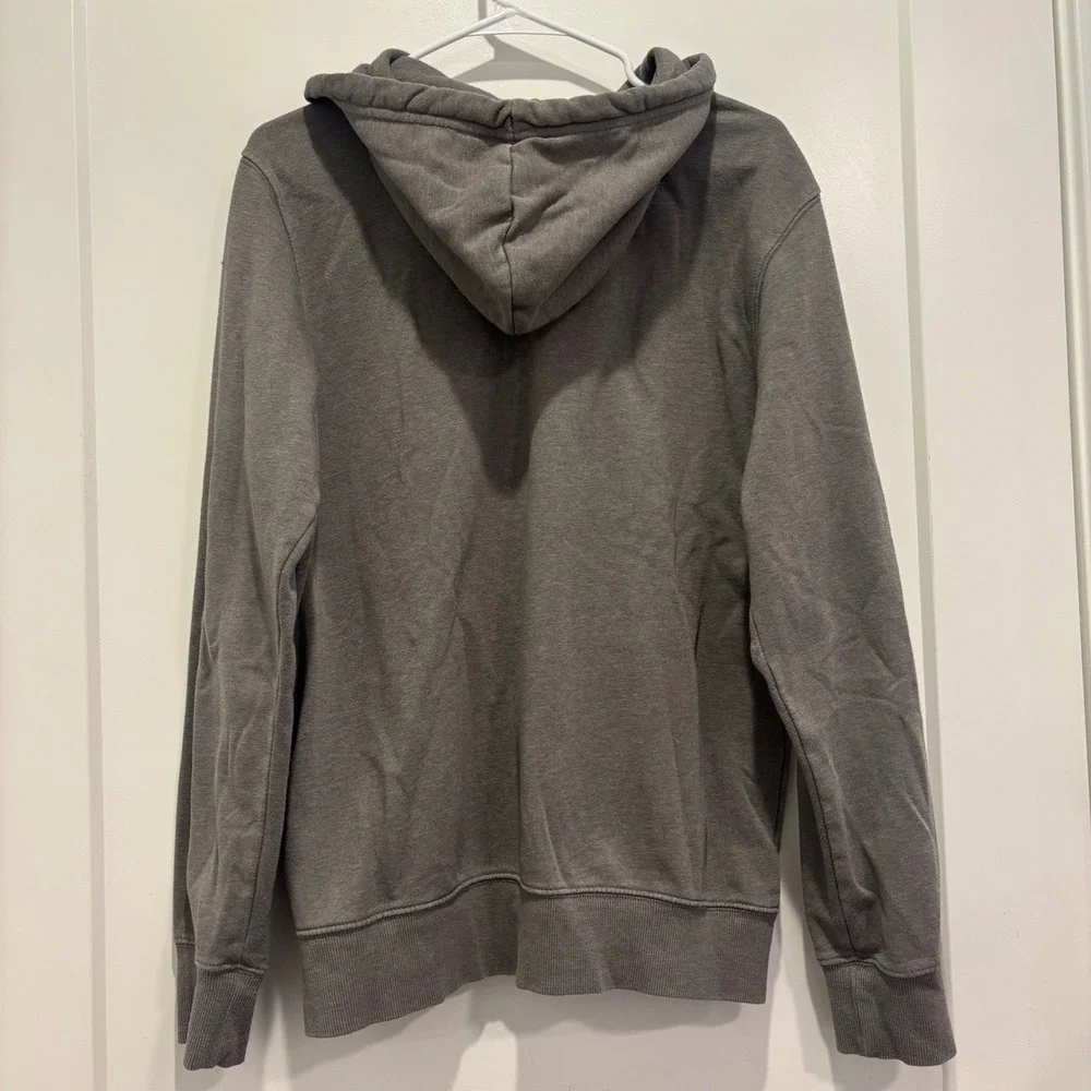 The North Face Mens Never Stop Exploring Red Box Logo Hoodie Gray Medium